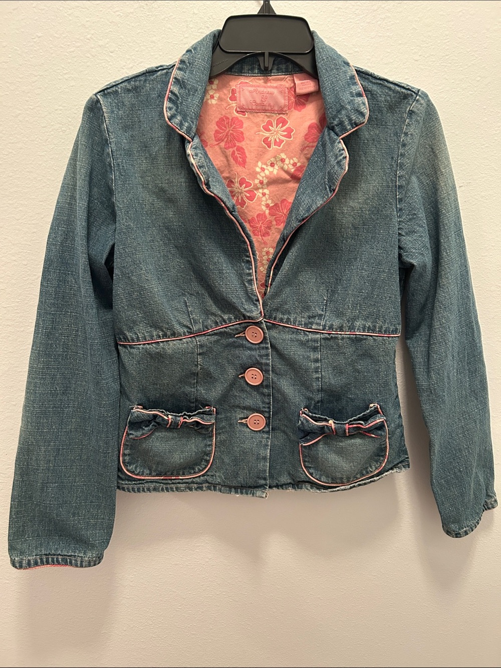 Vintage Y2K Women's Blue Denim Jacket with Pink Trim and Floral Lining Sz M